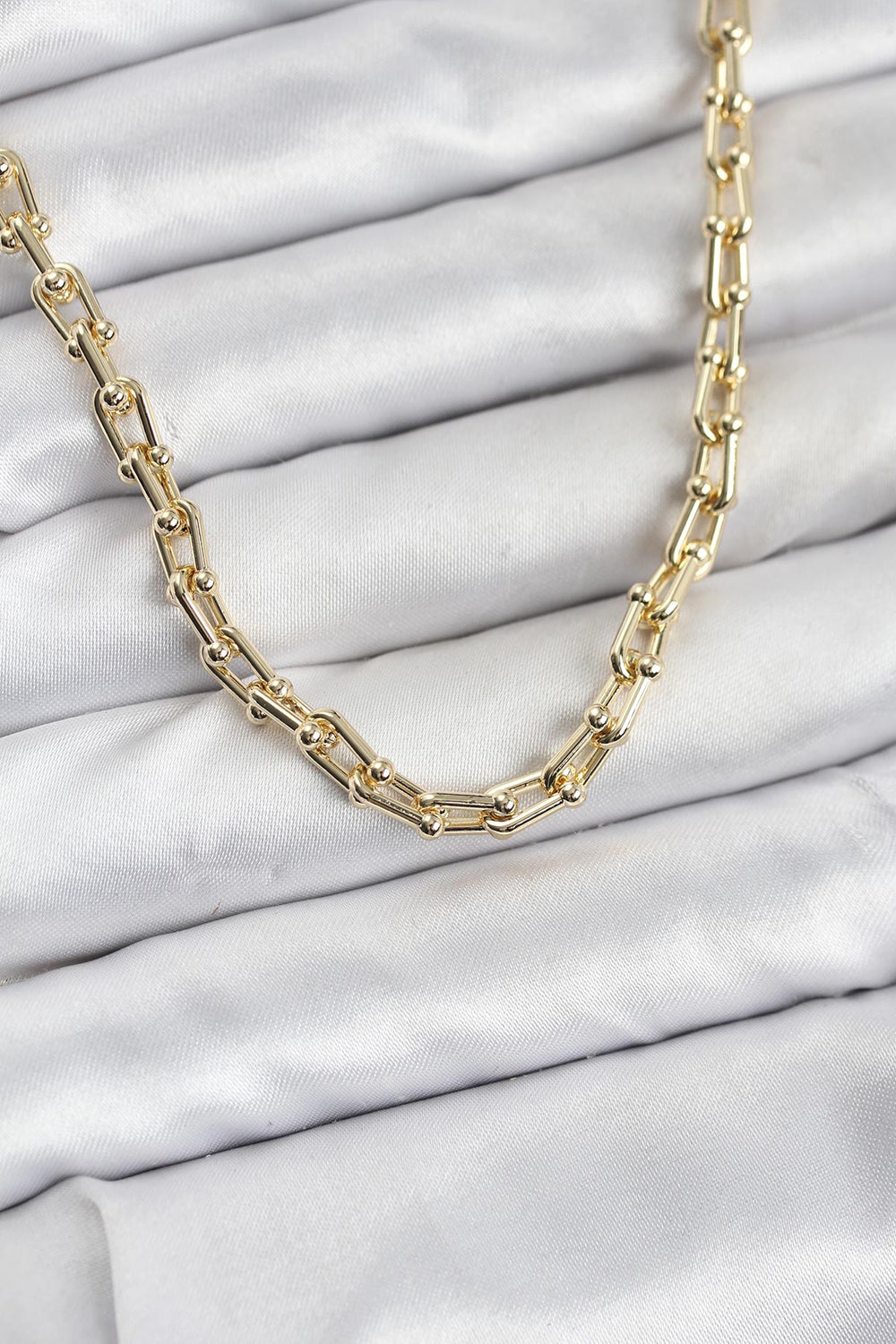 Gold Renk Pirinç Tifani Model Kadın Kolye TG27BKO10819