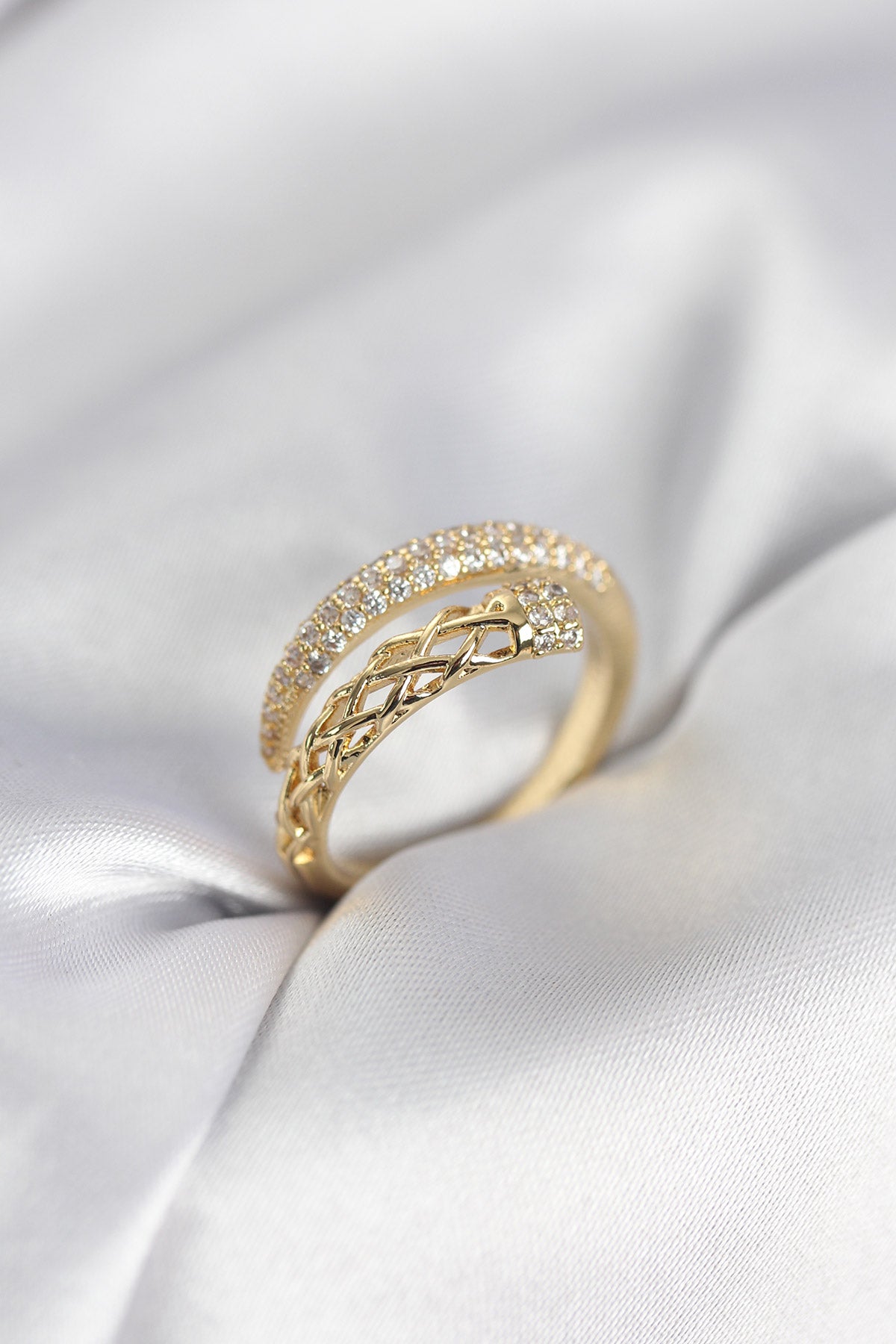 Gold Renk Zirkon Taşlı Sarmal Kadın Yüzük TG27BYK3985 - Çok Renkli / Standart