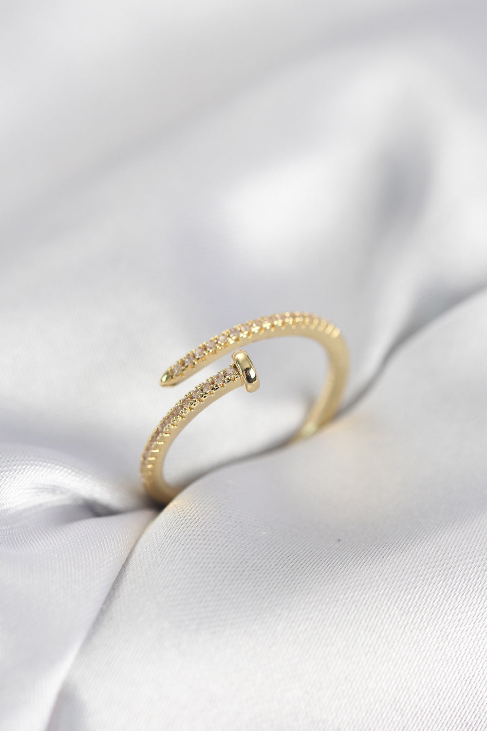 Çivi Model Zirkon Taşlı Gold Renk Kadın Yüzük TG27BYK4076