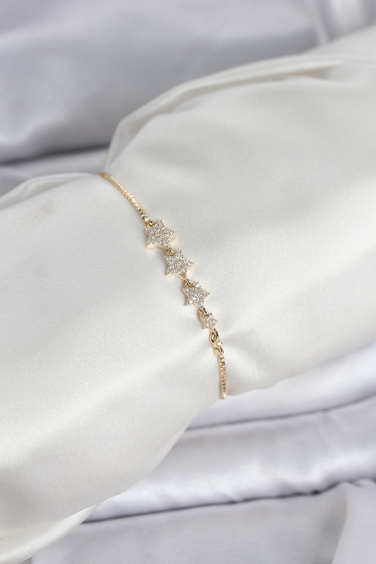 Gold Renk Zirkon Taşlı Yıldız Model Asansörlü Kadın Bileklik TG27BB8336 - Çok Renkli / Standart
