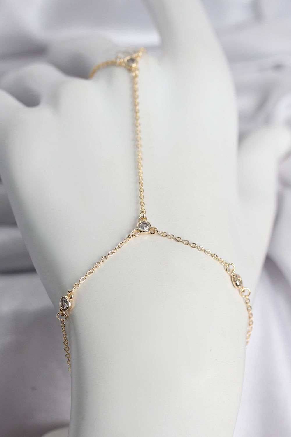 Pirinç Gold Renk Zirkon Taşlı Kadın Şahmeran TG27SN753
