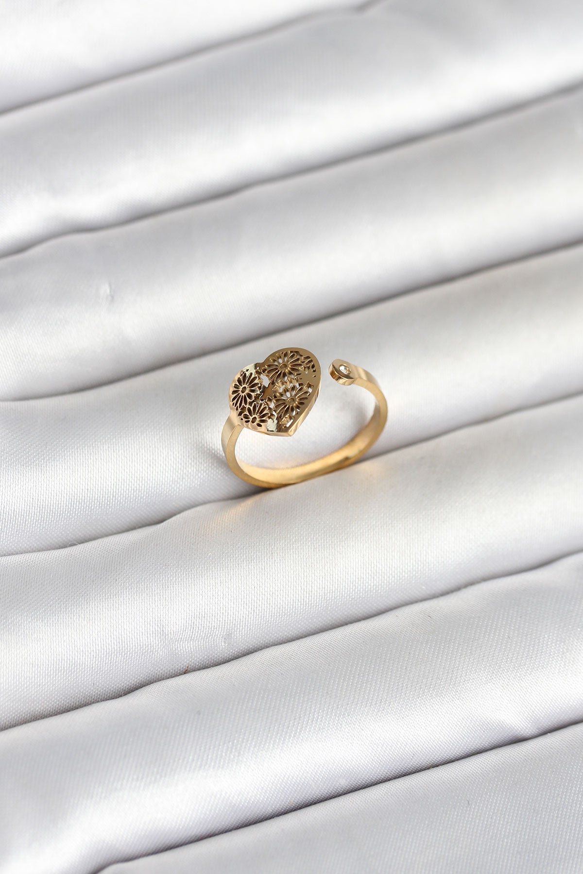 316L Çelik Gold Renk Kalp Model Kadın Yüzük TG27BYK4172 - Çok Renkli / Standart