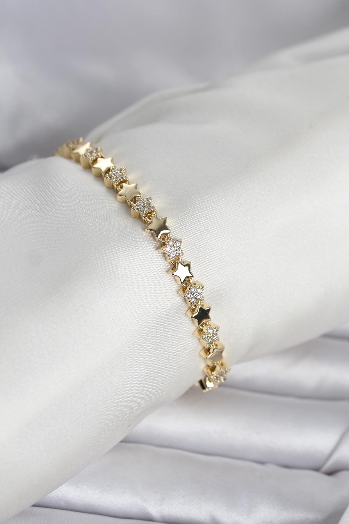 Pirinç Gold Renk Zirkon Taşlı Yıldız Model Kadın Bileklik TG27BB8425 - Standart / Standart