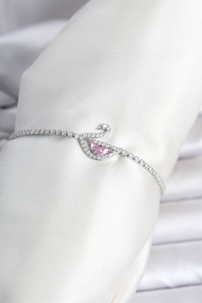 Pirinç Gümüş Renk Zirkon Taşlı Swan Model Su Yolu Kadın Bileklik TG27BB8473