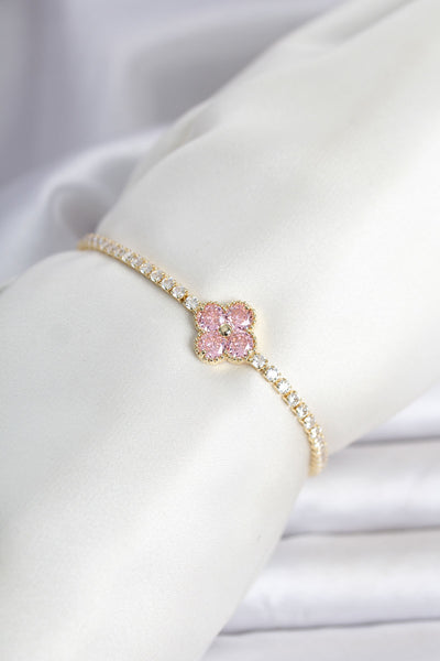Pirinç Gold Renk Pembe Zirkon Taşlı Yonca Model Su Yolu Kadın Bileklik TG27BB8466