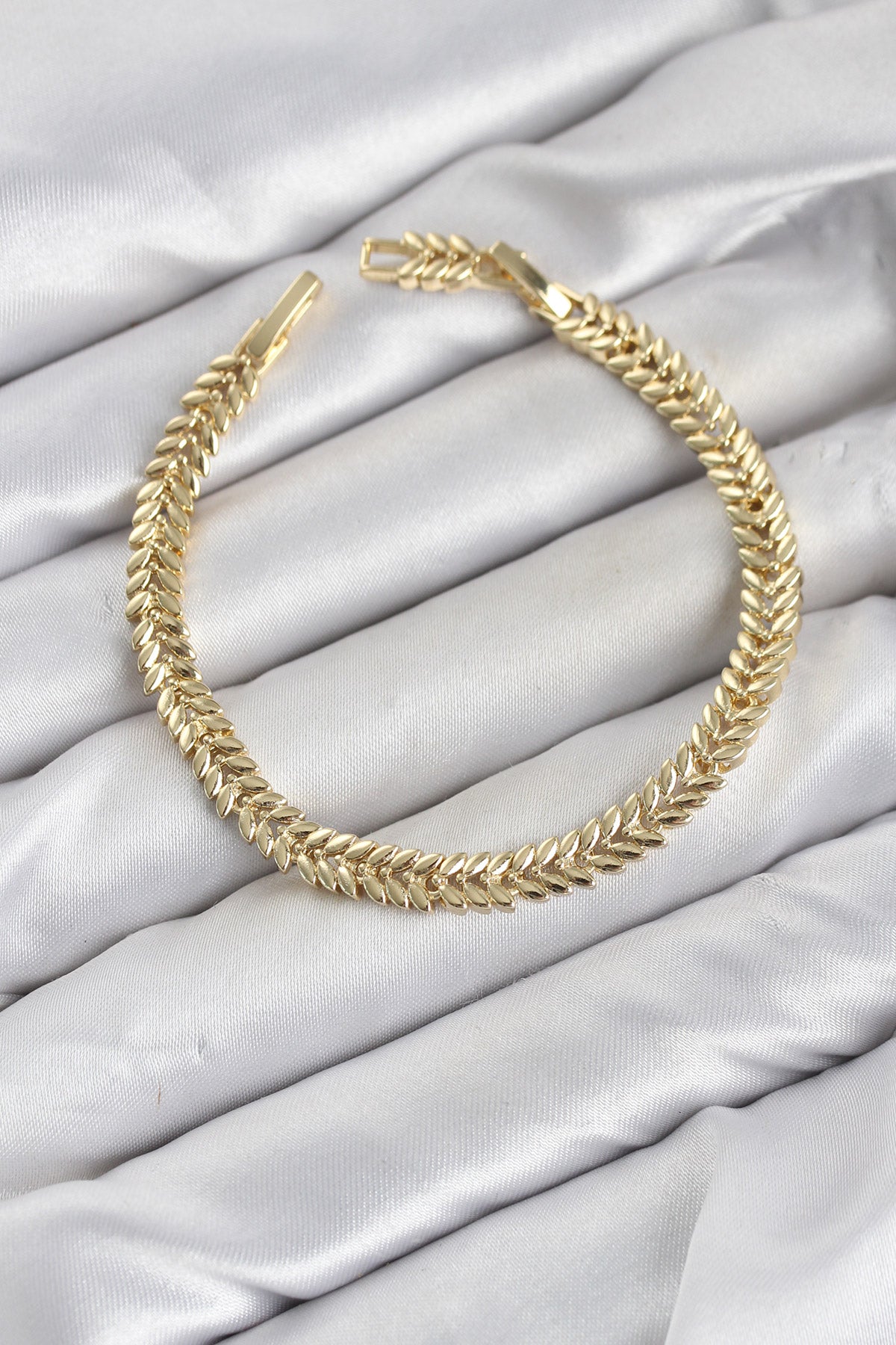 CM Başak Model Gold Renk Pirinç Kadın Bileklik TG27BB8599 - Çok Renkli / Standart