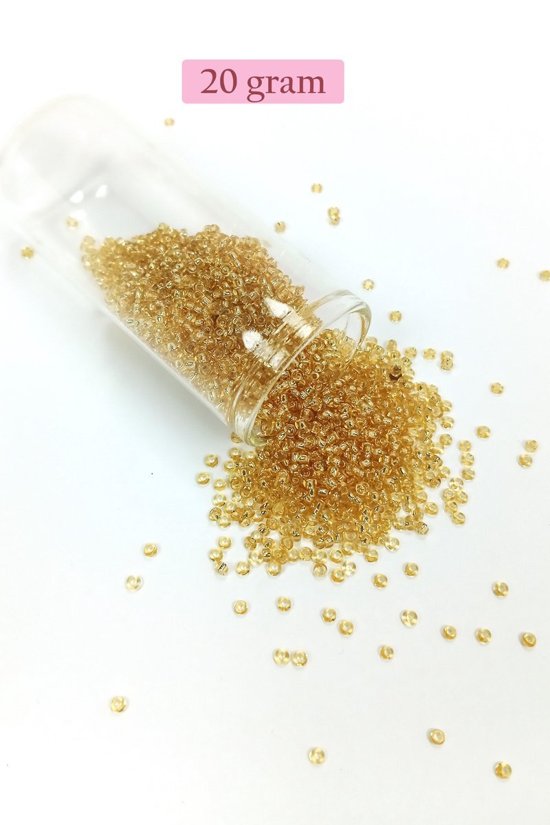 Dökme Cam Kum Boncuk (11/0) 2 mm - 20 Gram - Şeffaf Bal Rengi - BNC033
