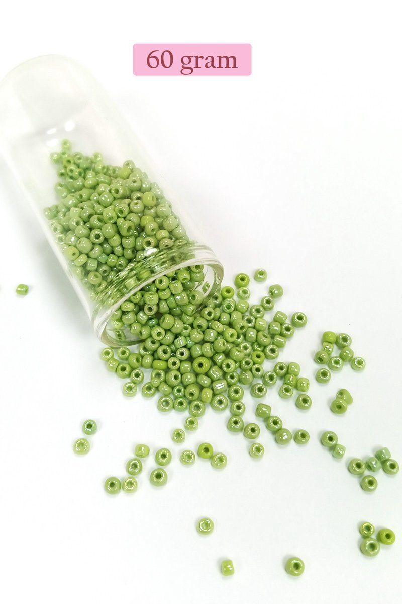 Dökme Cam Kum Boncuk (8/0) 3 mm - 60 Gram - Çimen Yeşili - BNC193