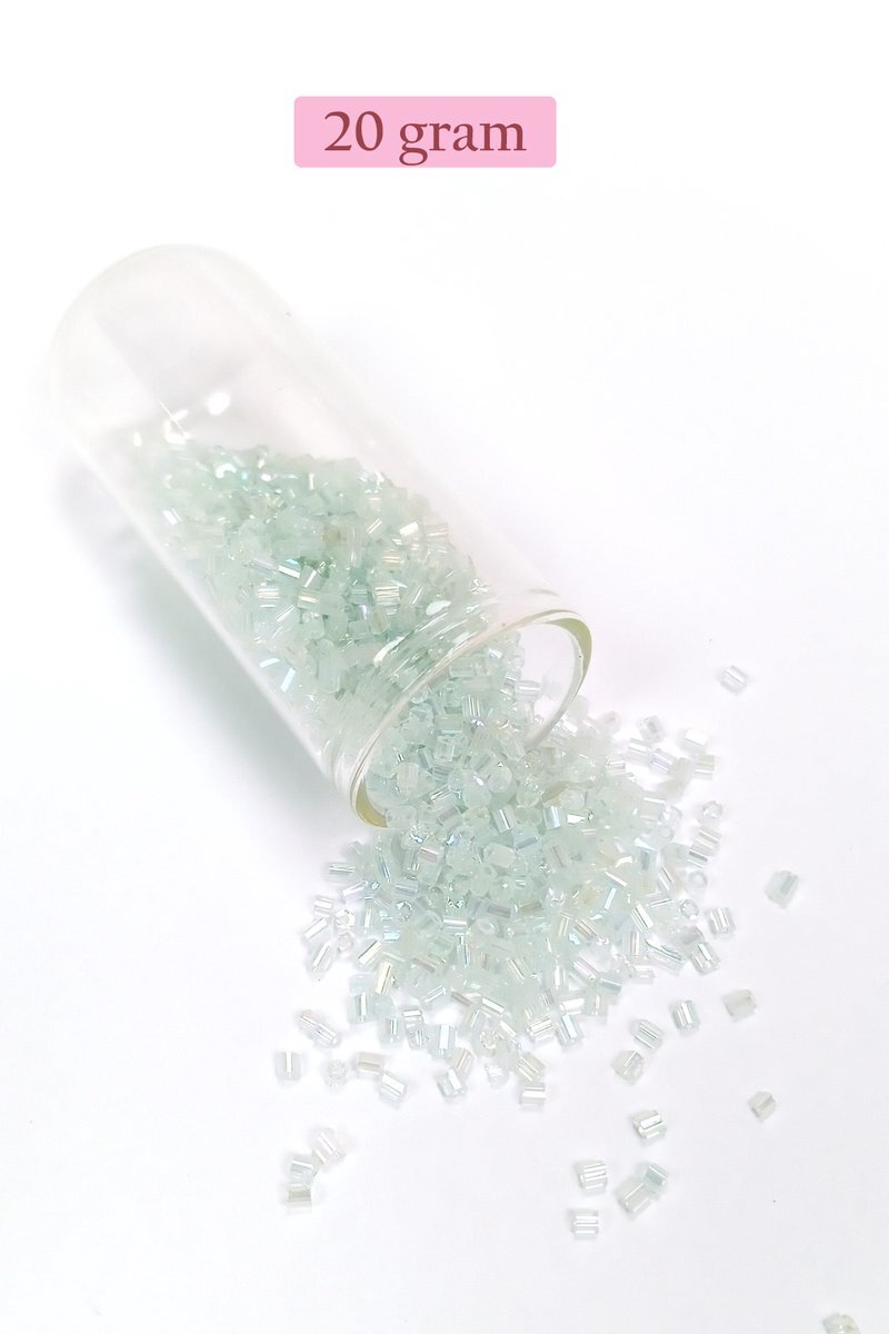 Kesme Cam Boncuk 2mm - 20 Gram - Şeffaf Beyaz - BNC320