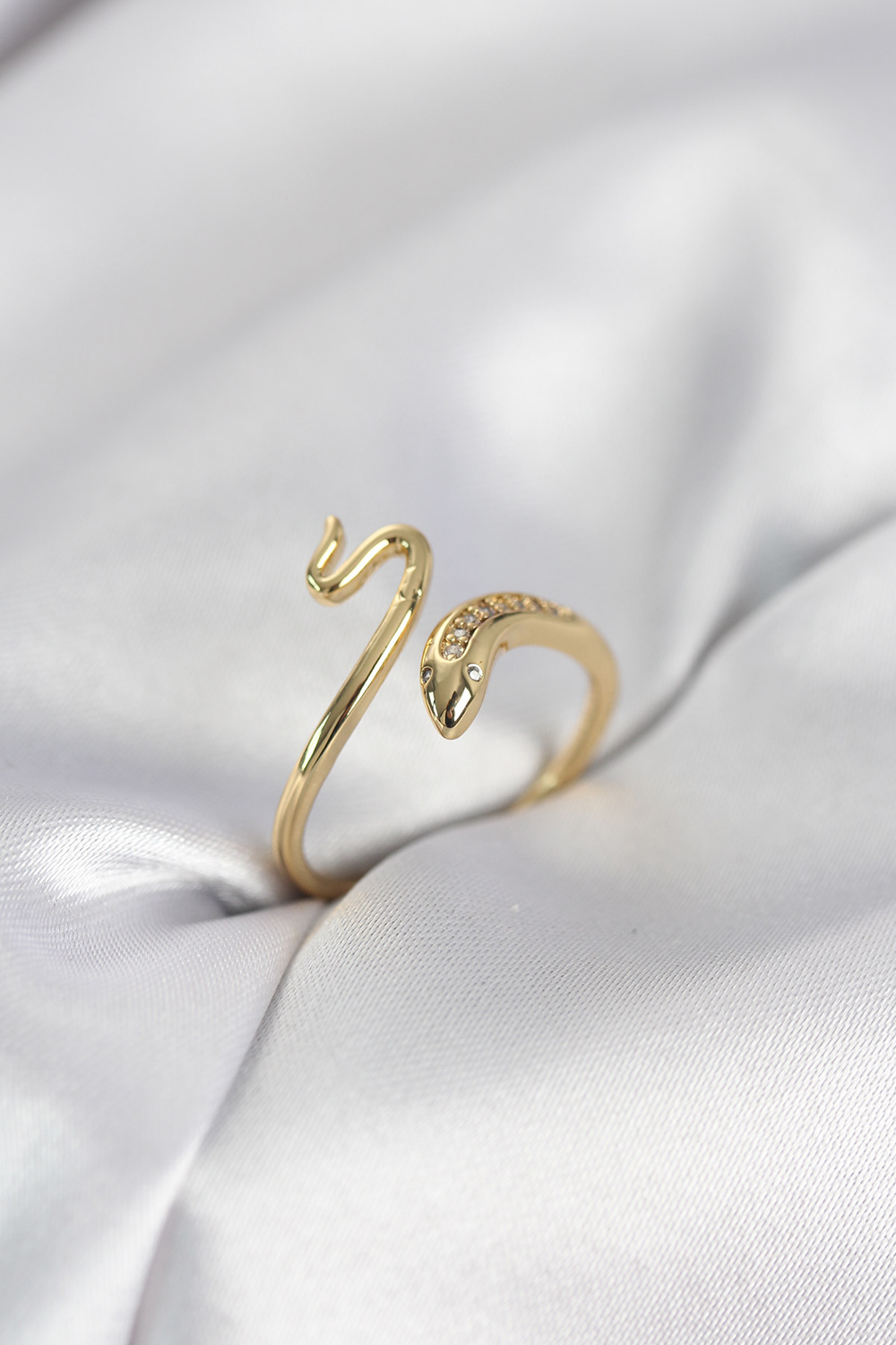 Gold Renk Yılan Model Zirkon Taşlı Kadın Yüzük 5886