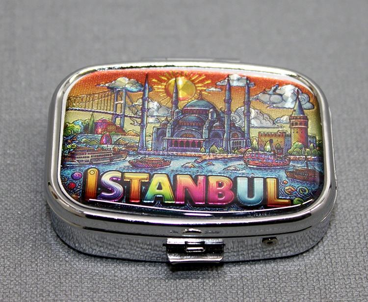 İstanbul Temalı İlaç Kutusu Anahtarlık Alk4371