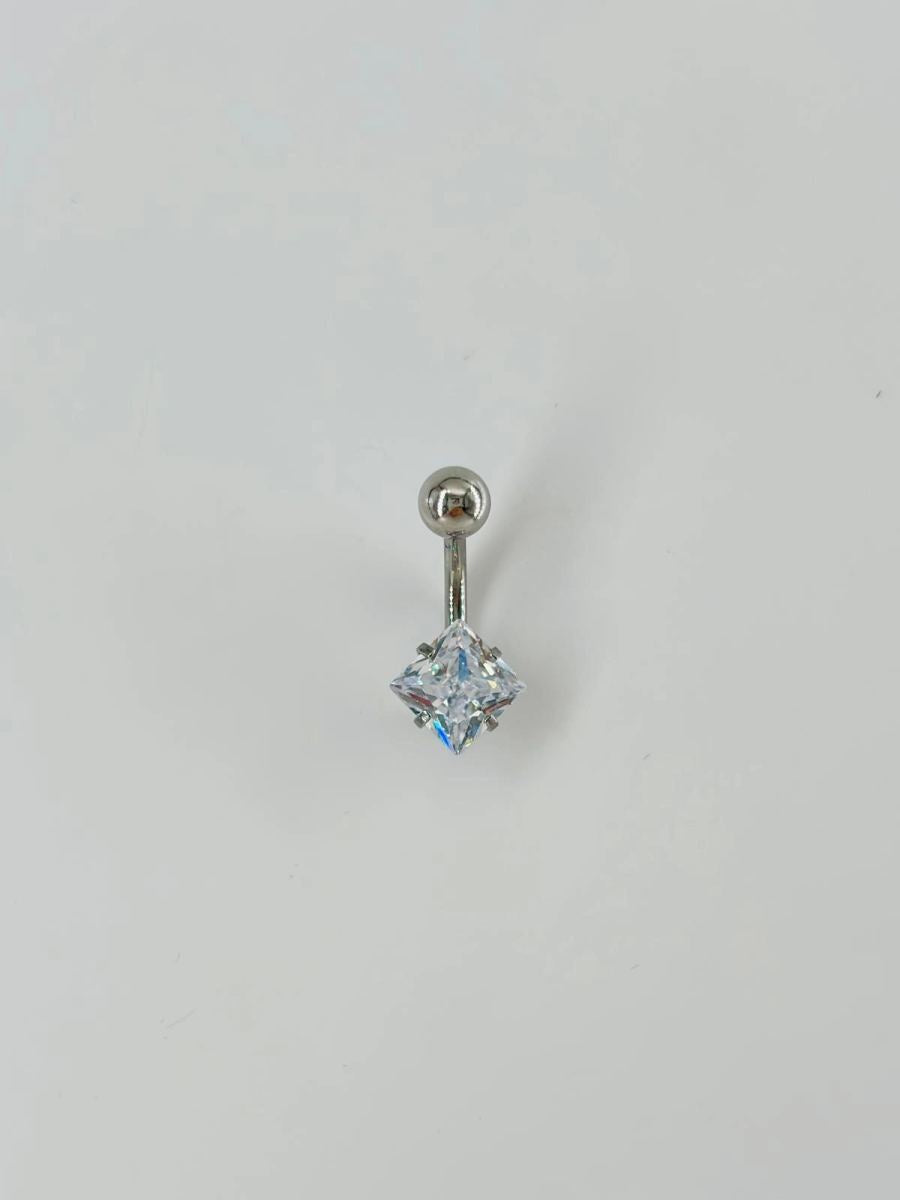 Göbek Piercing