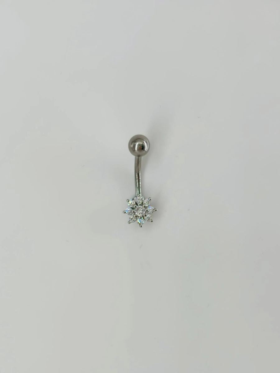 Çiçek Detaylı Göbek Piercing