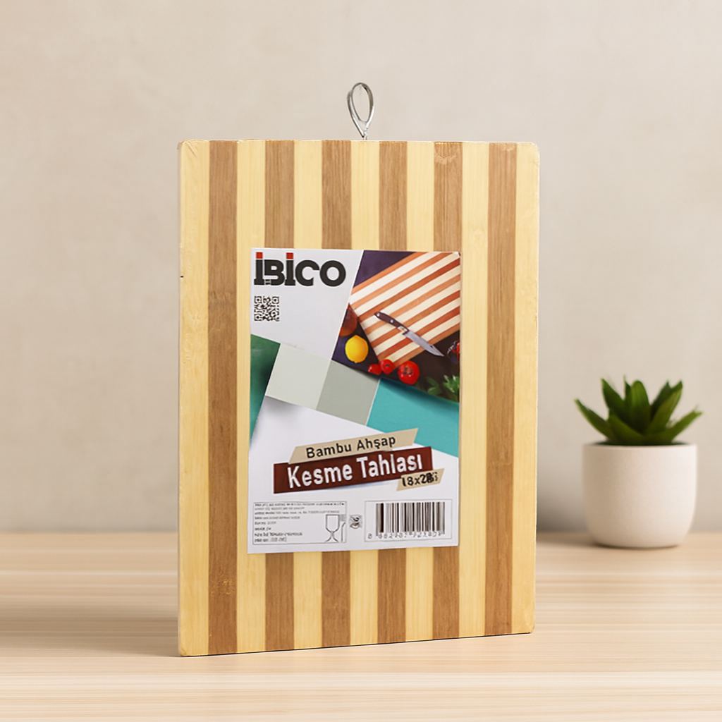 Bambu Kesme Tahtası 18x28x1.3 cm (Metal Kulplu)