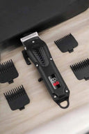 Suya Dayanıklı Tıraş Makinesi Keskin Bıçaklı Dijital Göstergeli Şarjlı - 1