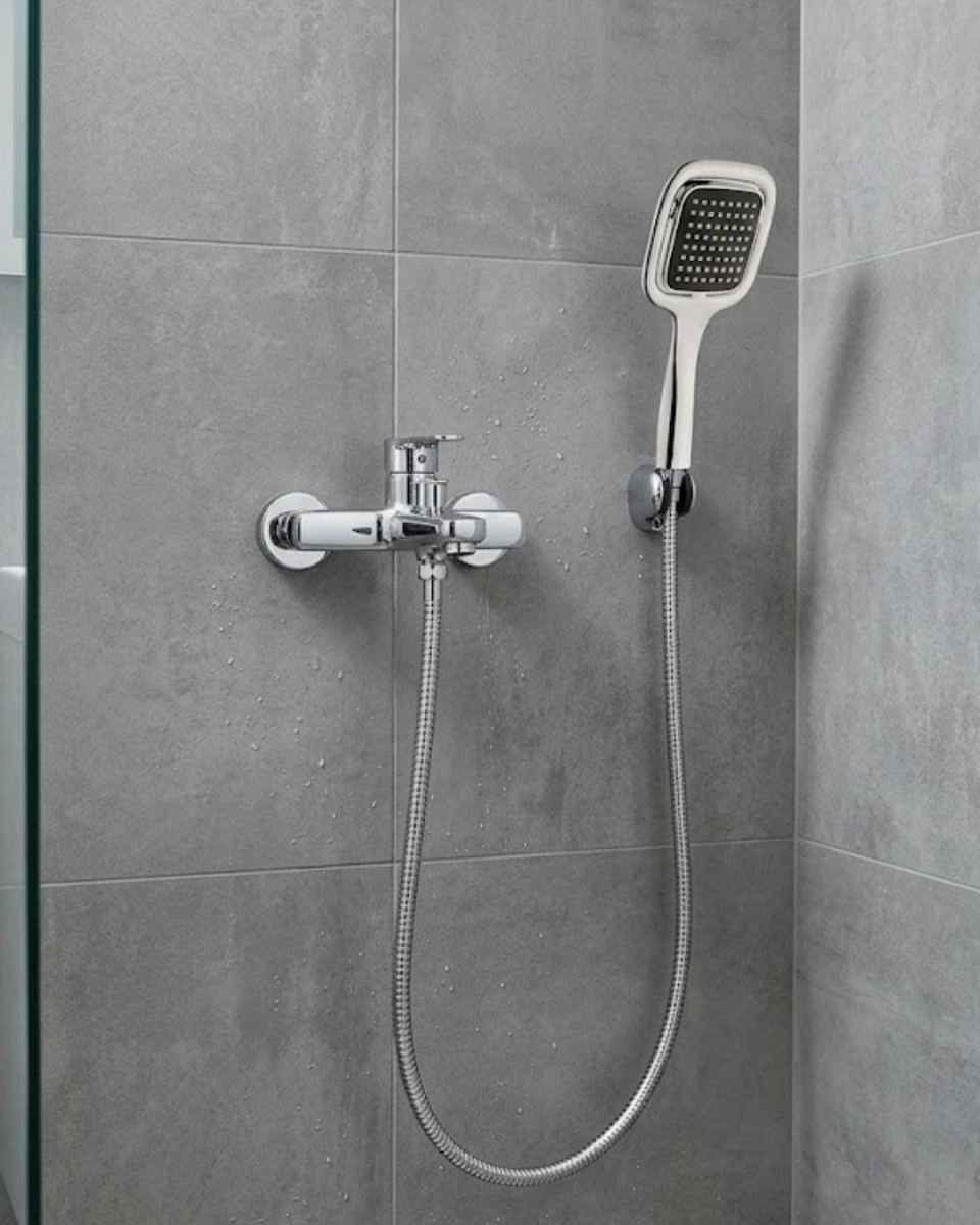 Siyah Duş Seti El Duşu Başlığı Spiral Hortum Dayanıklı Banyo Duş Aksesuarı